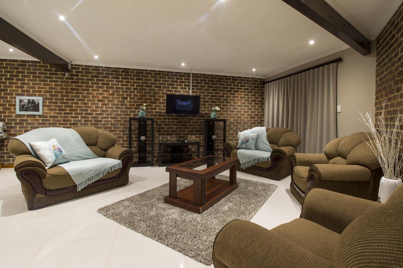 Tsitsikamma Manor Bed & Breakfast Stormsrivier Ngoại thất bức ảnh