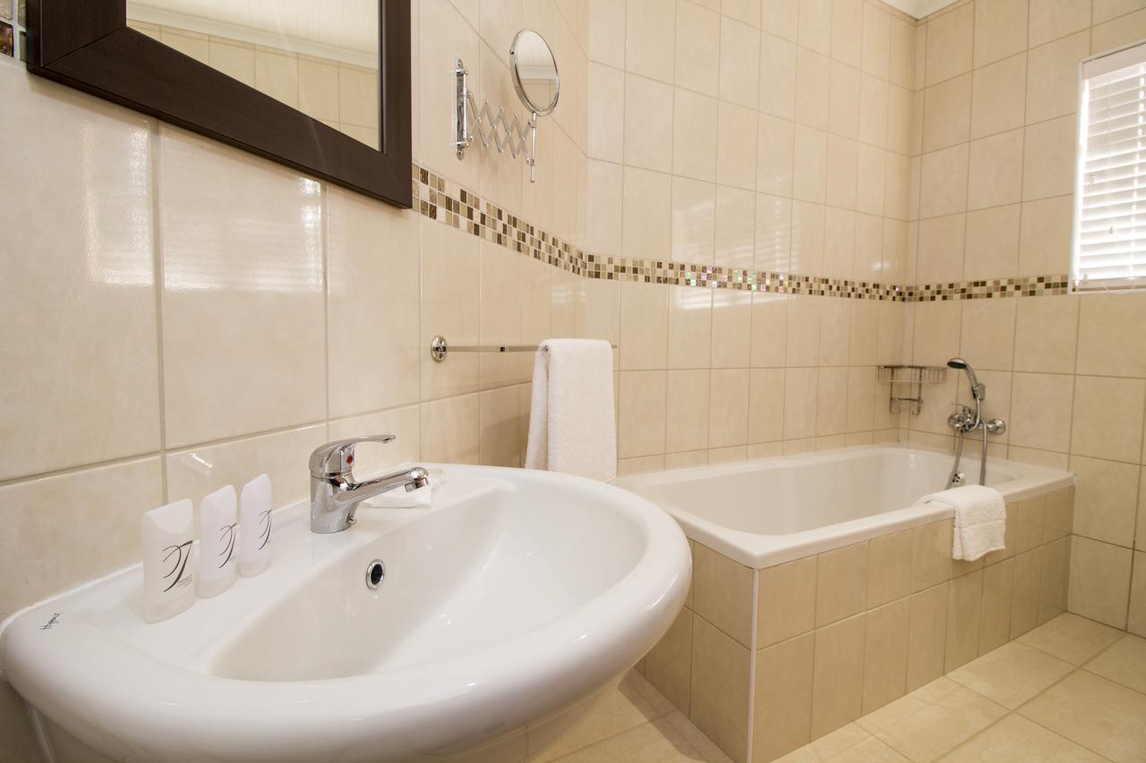 Tsitsikamma Manor Bed & Breakfast Stormsrivier Ngoại thất bức ảnh